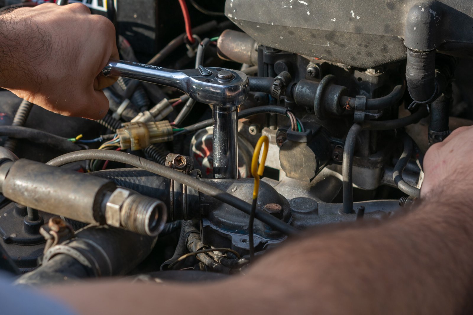 Low compression in a diesel engine